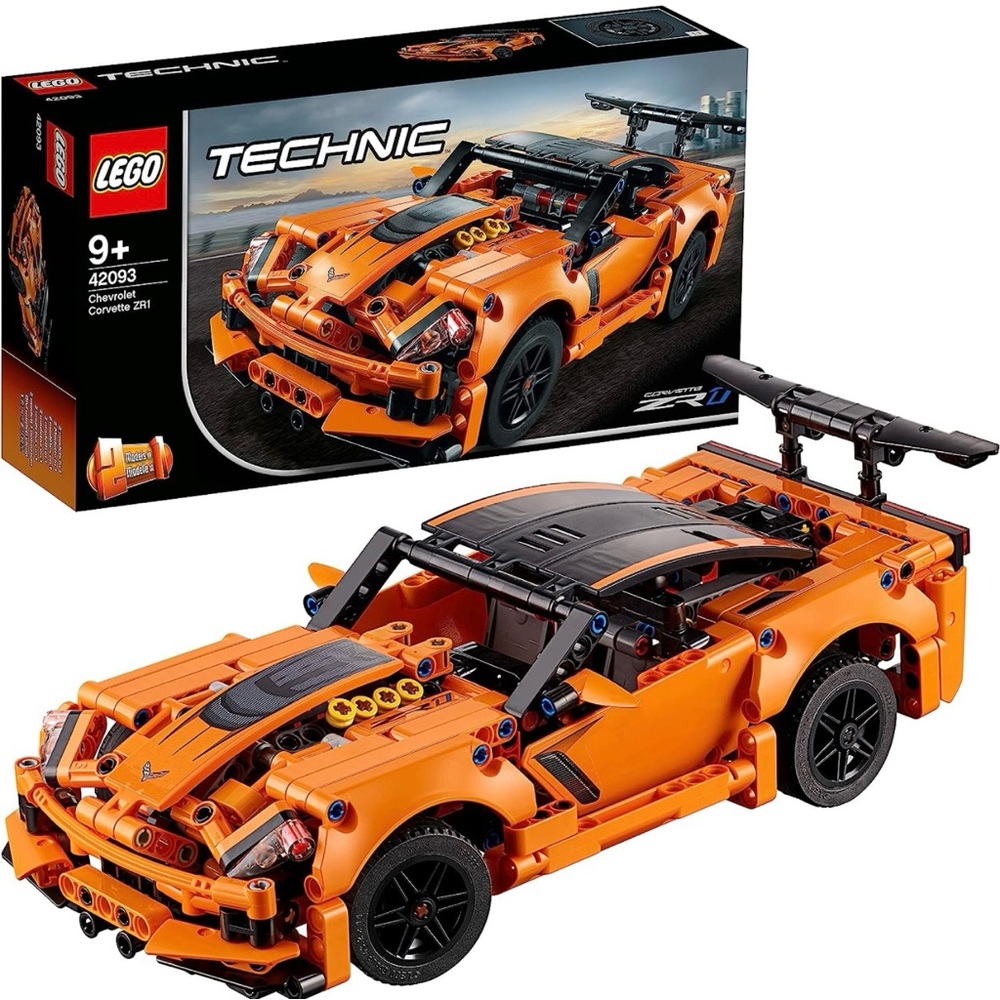LEGO Technic Chevrolet Corvette ZR1 42093 Building Kit (579 Pieces)